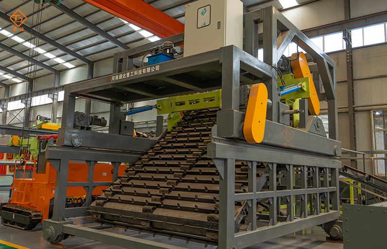 鏈板式有機(jī)肥發(fā)酵翻堆機(jī)維護(hù)保養(yǎng) 鏈板式有機(jī)肥發(fā)酵翻堆機(jī)維護(hù)保養(yǎng)